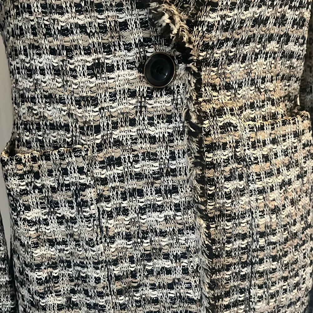 St John jacket. Tan , black and white. Great fringe details - Picture 2 of 5